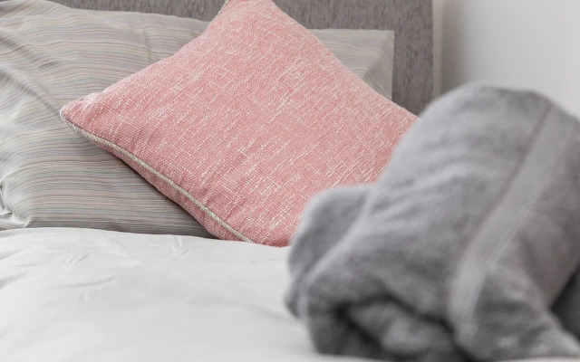 Piazza View Cathedral Quarter Apartment