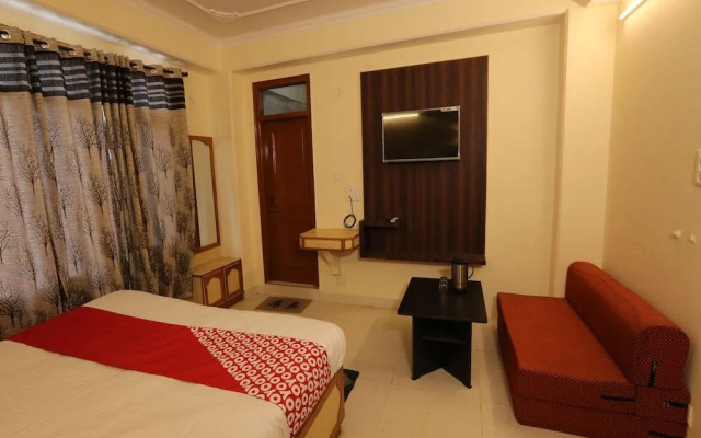 Tanwar Regency by OYO Rooms