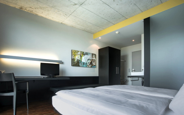 Hotel Kreuzlingen am Hafen – Guest Rooms – Kreuzlingen