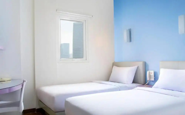 Amaris Hotel Panglima Polim 2