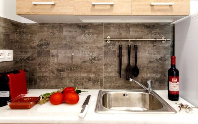 Sappho Boutique Suites-NEW