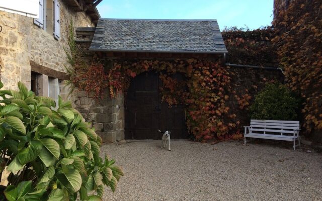 Chambres d'Hôtes du Hameau Les Brunes