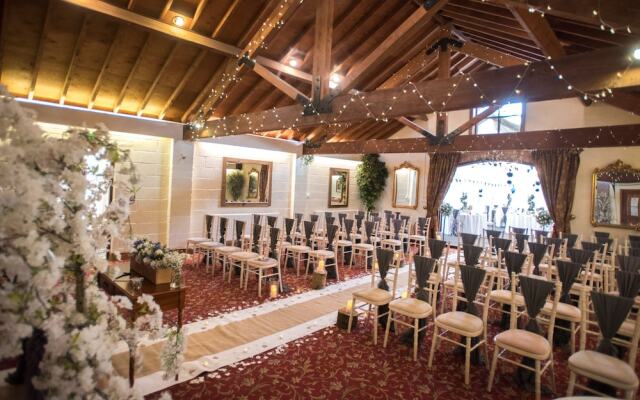 The Royal Arms Hotel