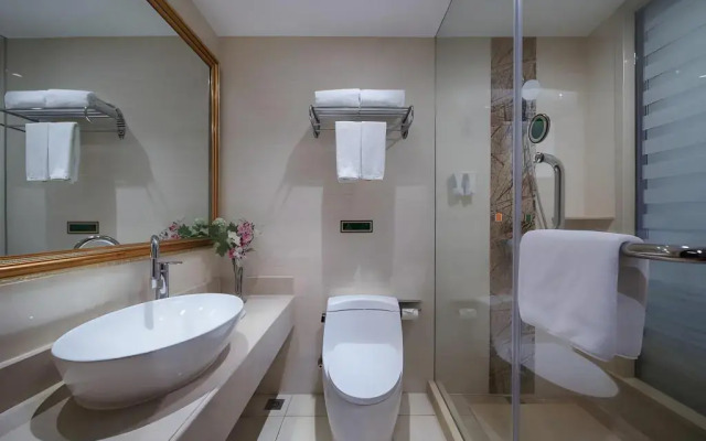 Vienna Hotel (Shanghai Jing'an Gaoping Road)