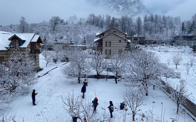 The Holidays Club Manali