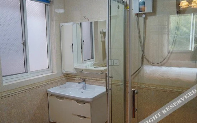 Xiangzhu Shanju Hotel