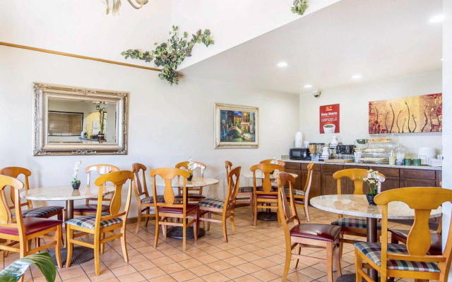 SureStay Hotel by Best Western Williams
