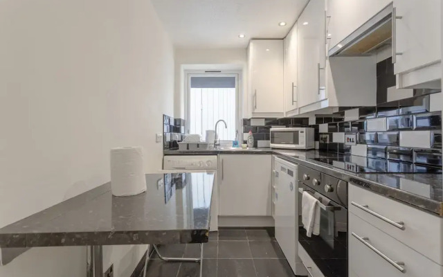 Two Bedroom in Amazing Location