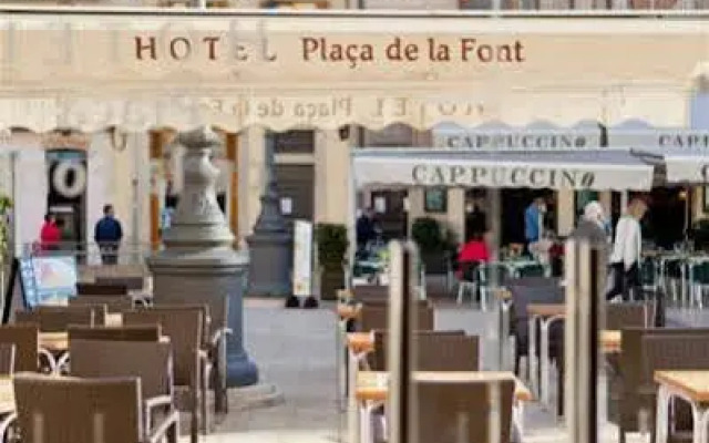 Plaça De La Font