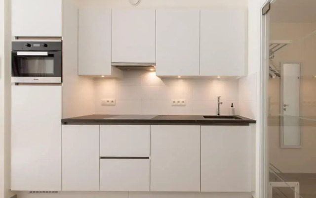 Apartment With Large Terrace in Mariakerke