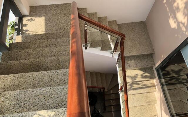 M2 Apartment Han River