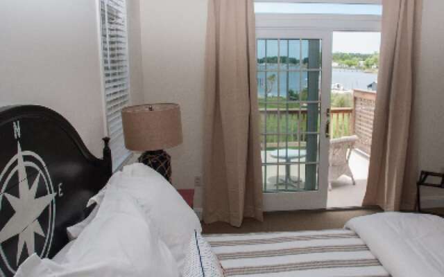 Inn at Haven Harbour