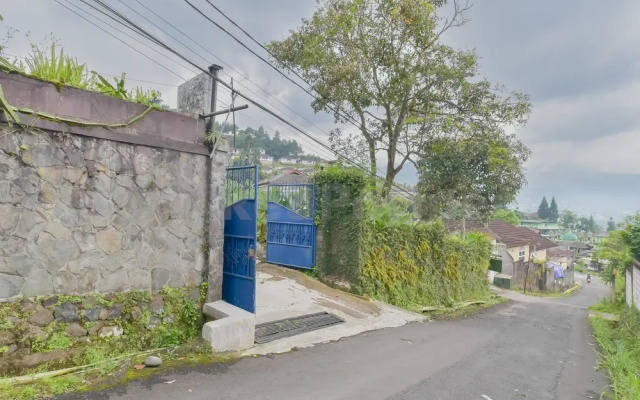 Villa d'Oasis 2 Puncak Mitra RedDoorz