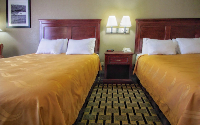 Quality Inn Moore - Oklahoma City