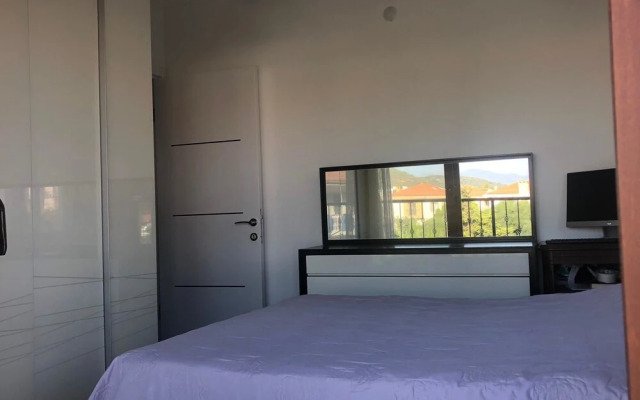 Tas Villa