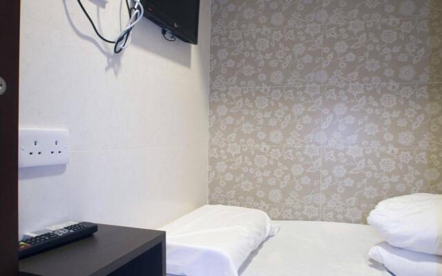Mong King Hotel