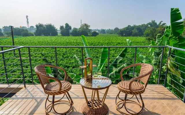SaffronStays Eden, Nashik - pet-friendly villa with pool, jacuzzi & grape farm