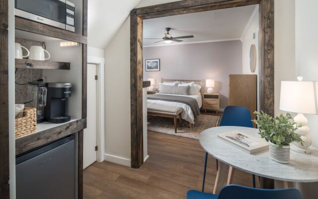 The Victorian Inn Blowing Rock