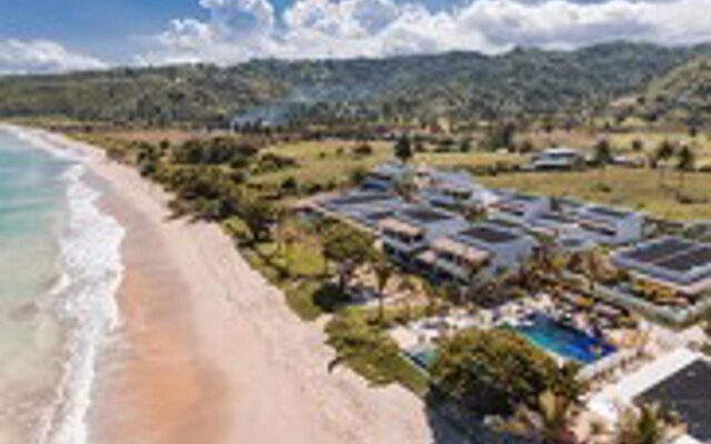 Amber Lombok Beach Resort