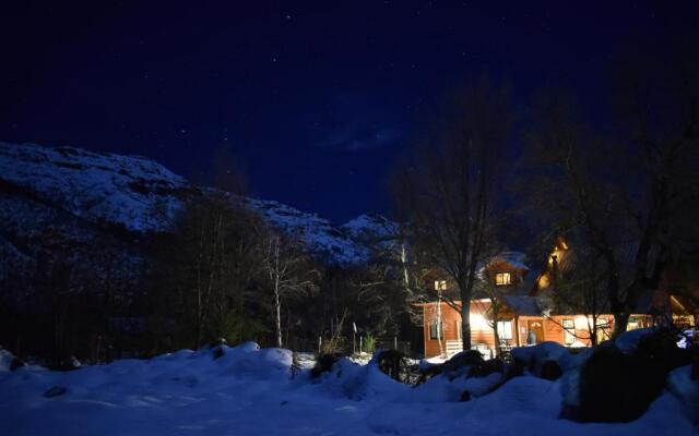 Cabañas Tronco Mayen