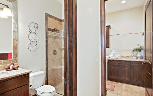 Golf Views on the Ridge by RedAwning