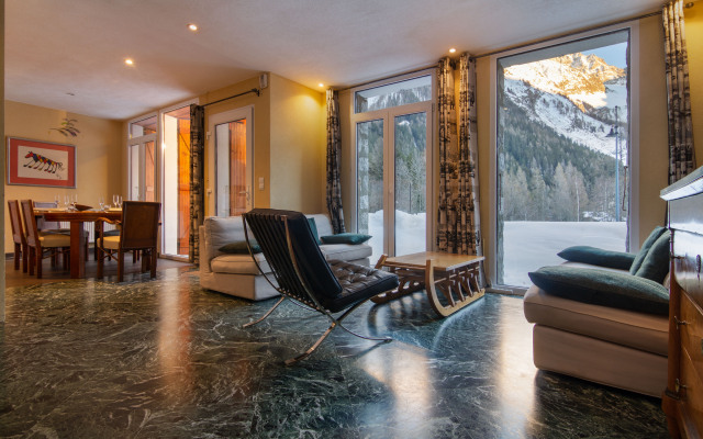 Chalet Glacier