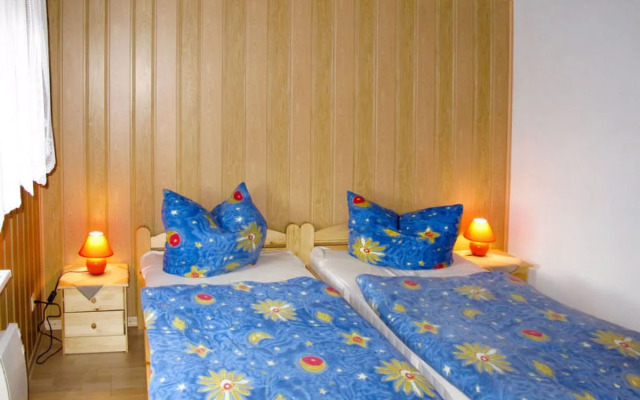 Old Hüsung (MUZ328)