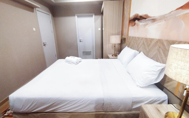 Strategic 2Br At Grand Sungkono Lagoon Apartment