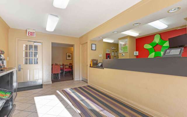 Extended Stay America Suites Washington DC Falls Church