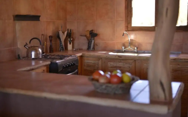 Hostal Valle De La Luna