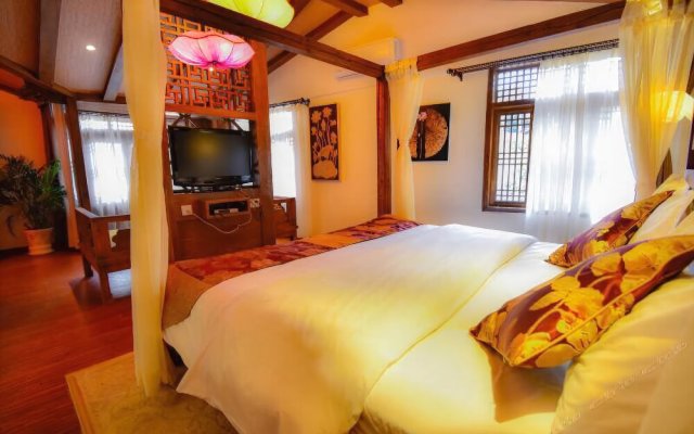 Lijiang Yungeju Inn