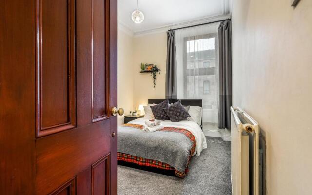 Caledonia Suite, Netflix, Free Parking