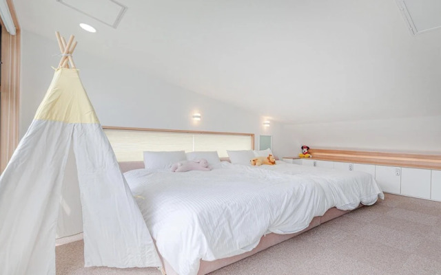 Gapyeong Belloci Firstige Kids Poolvilla
