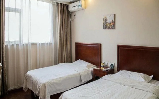 GreenTree Inn Beijing Chaoyang District Xizhihe Coking Plant Subway Station Express Hotel