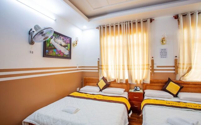 Sao Mai Hotel - by Bay Luxury