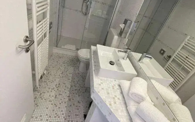 Ch-Hotel Luka