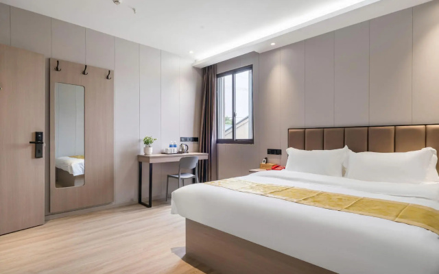 GreenTree Inn Shanghai Jiading Nanxiang Subway Station Shell Hotel