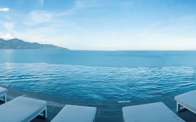 M Hotel Danang