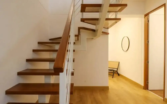 Elegant 3BR Duplex With Balcony in Miraflores