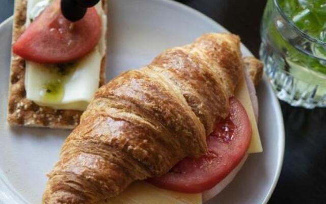 Quentin Amsterdam Hotel