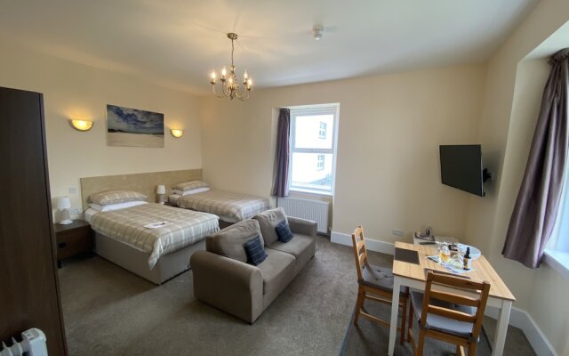 The Bowmore House Bed & Breakfast