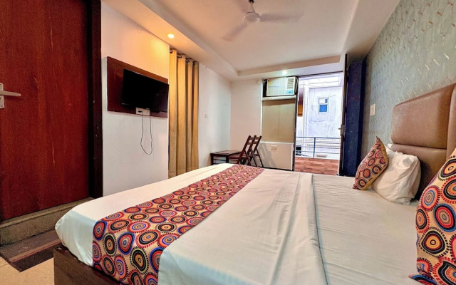 Hotel Pearl Crown