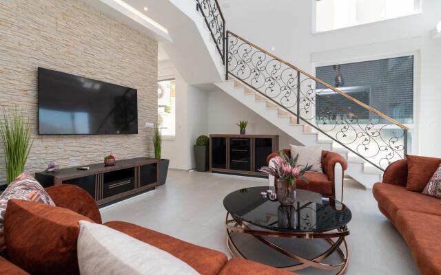 Holiday home Trogir 4