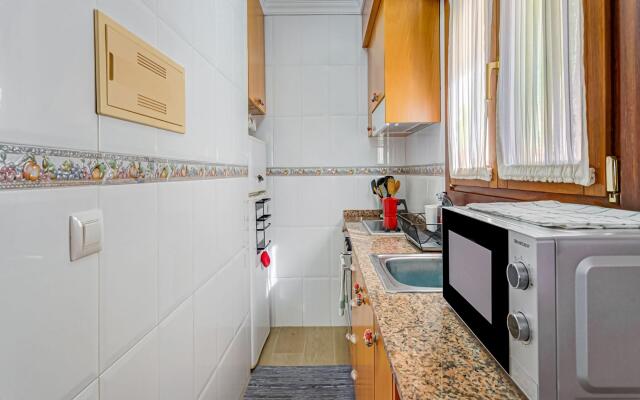 Comfy Holiday Home in Denia near Playa Beach