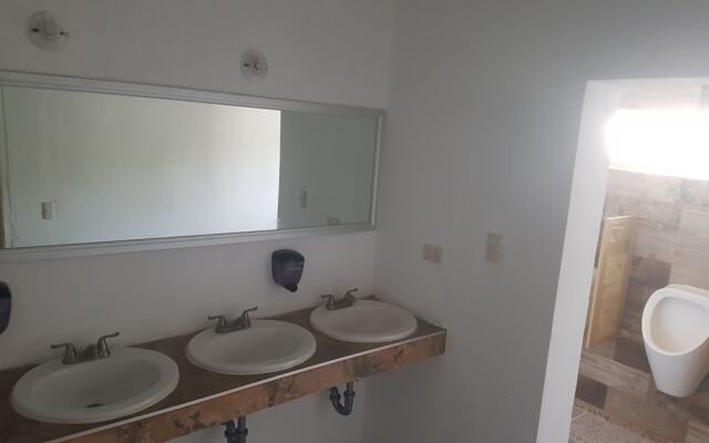 Hostal Bustamante - Hostel