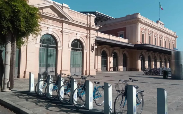 PARMA EXPRESS Alloggio & Parcheggio