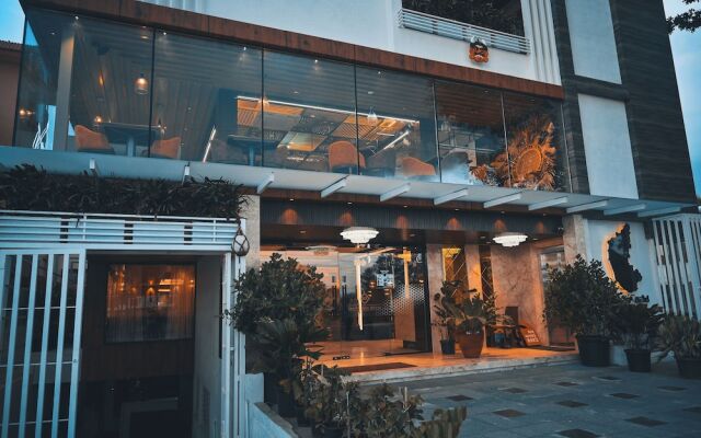 Hotel Golden Riviera