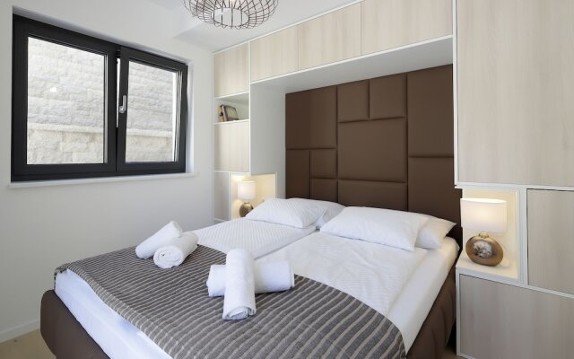 Modena Maris Apartments