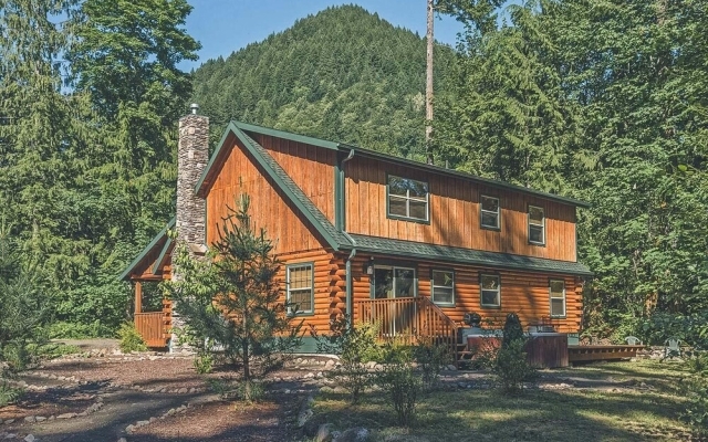 Zigzag Mountain Lodge