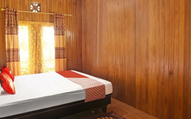 Homesstay Desa Wisata Budo by OYO